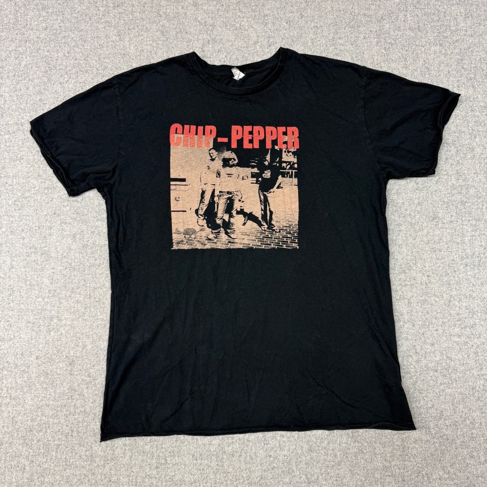 Chip & Pepper | Graphic T-Shirt | Size Large | Black | Vintage Style Cotton Tee